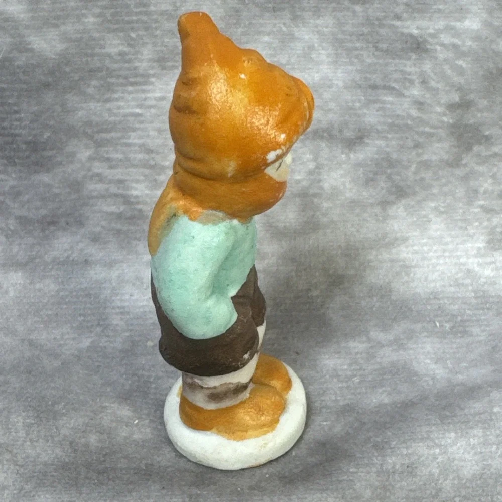 VTG 1986‎ House of Lloyd Christmas Village Child   2.5